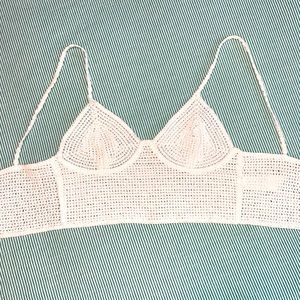 Zara White crochet Top